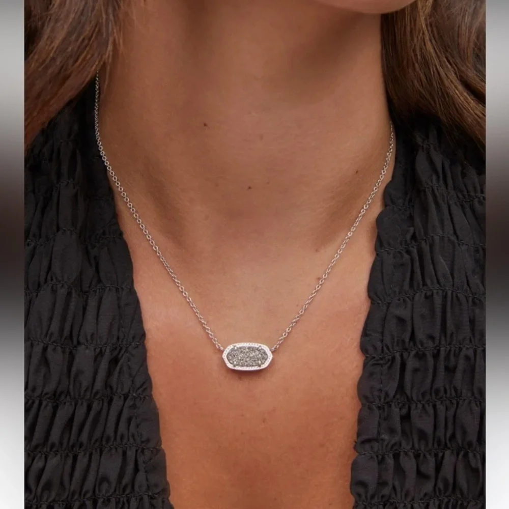 Kendra Scott Elisa Silver Pendant Necklace in Platinum Drusy - Picture 4 of 6